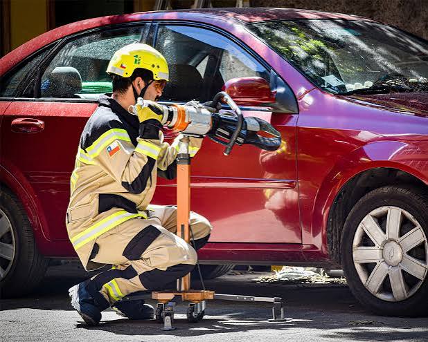 APLICACIÓN DE TÉCNICAS DE RESCATE VEHICULOS, PRIMEROS AUXILIOS EN EMERGENCIAS LABORALES